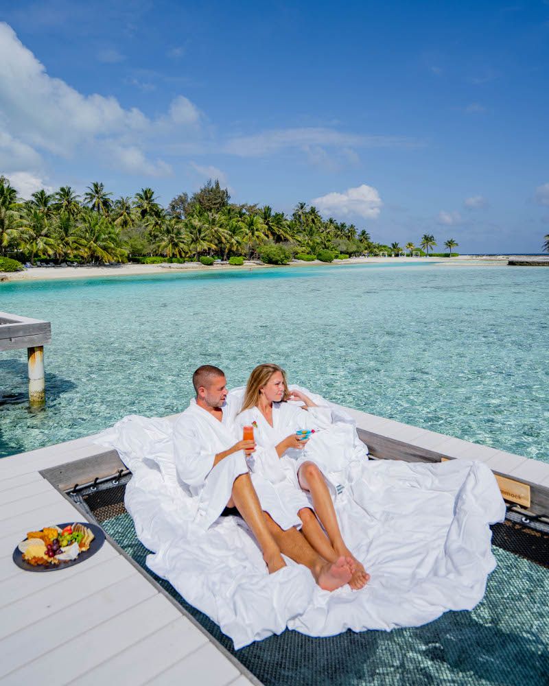 HOLIDAY INN KANDOOMA - 100