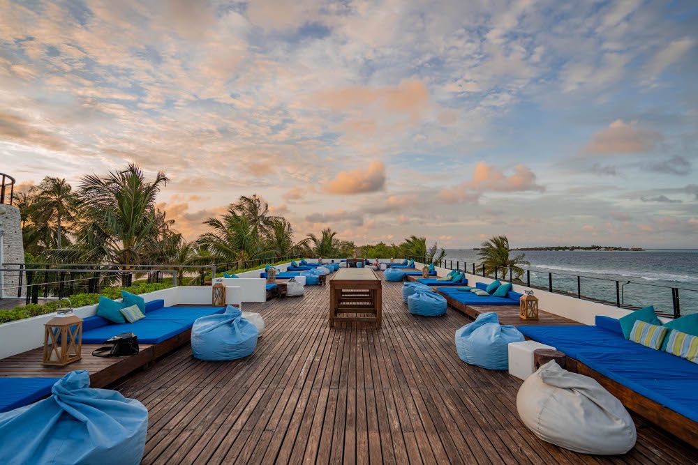 HOLIDAY INN KANDOOMA - 64