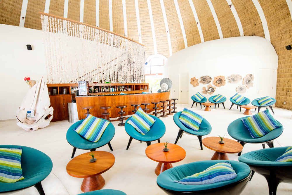 HOLIDAY INN KANDOOMA - 63