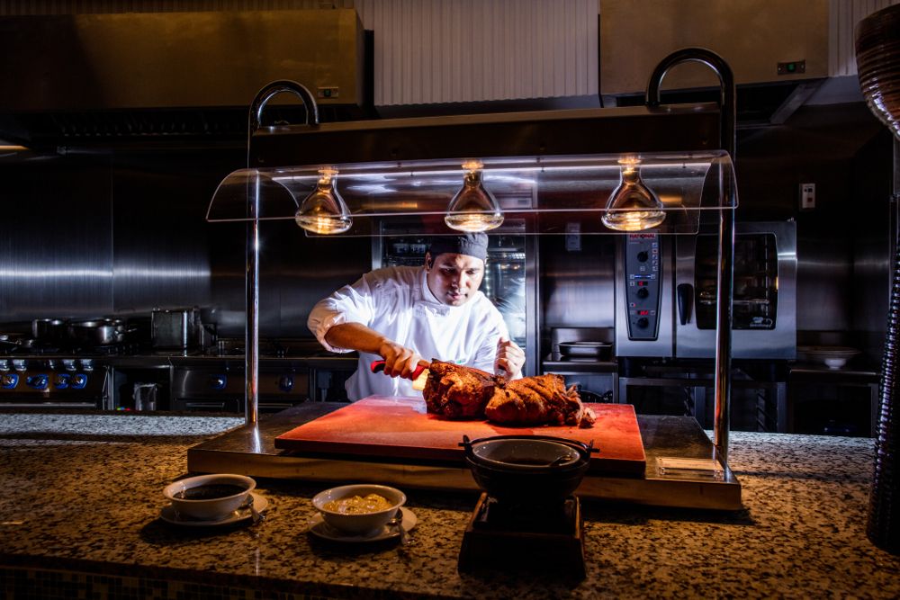 HOLIDAY INN KANDOOMA - 62