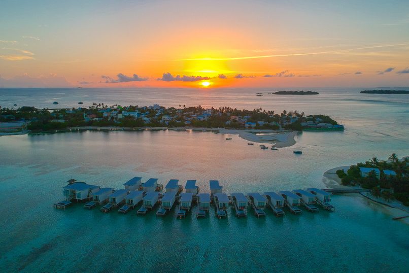 HOLIDAY INN KANDOOMA - 3