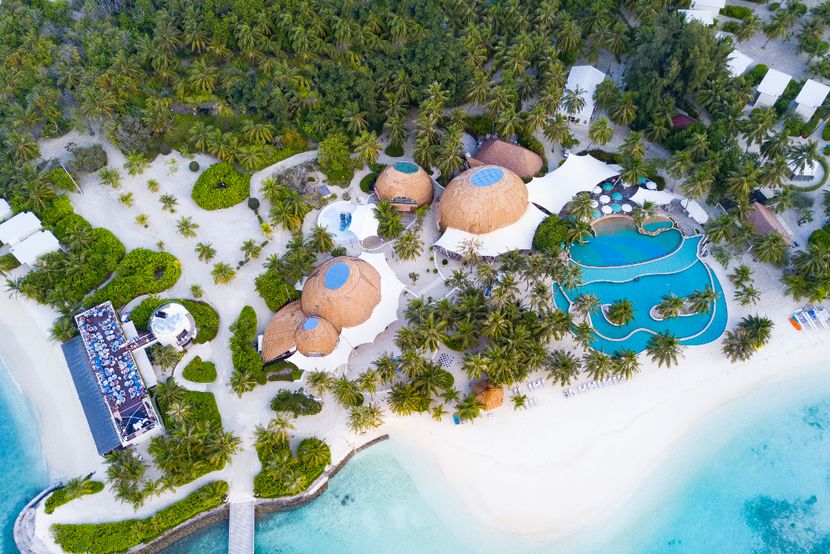 HOLIDAY INN KANDOOMA - 2