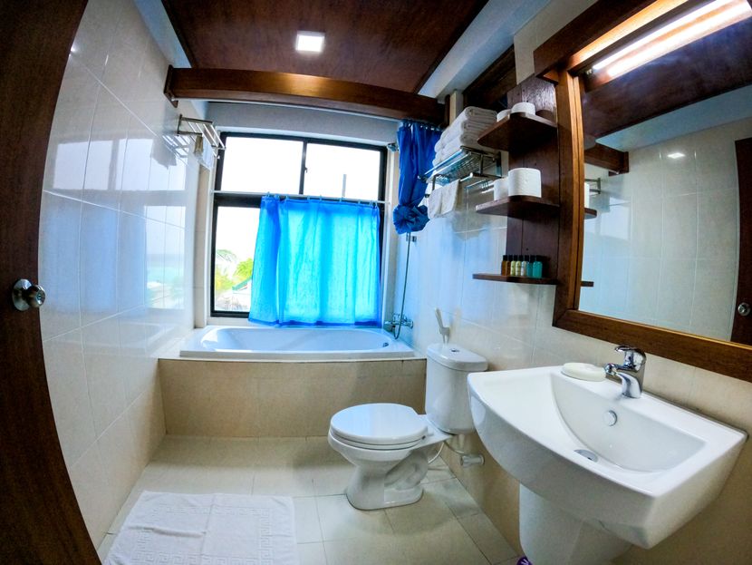 LAGOON VIEW MALDIVES - 6