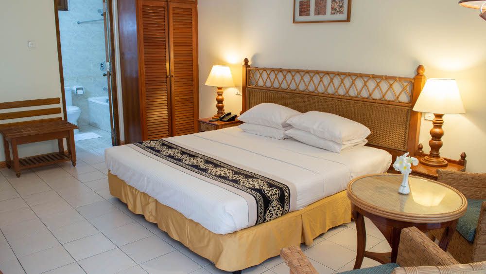 FIHALHOHI MALDIVES (EX. FIHALHOHI ISLAND RESORT) - 26