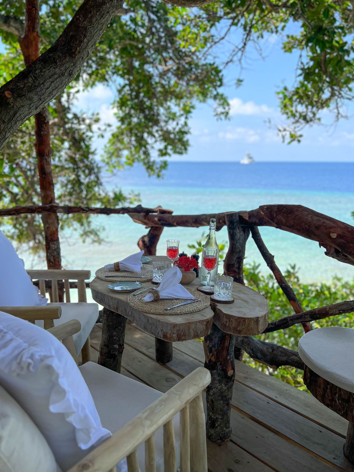 MALAHINI KUDA BANDOS - 23