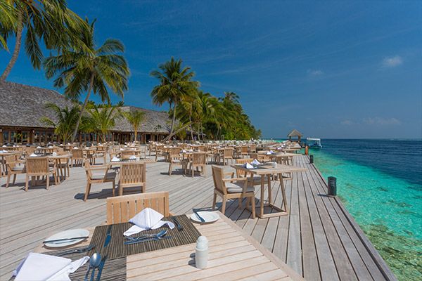 VILAMENDHOO ISLAND RESORT - 4