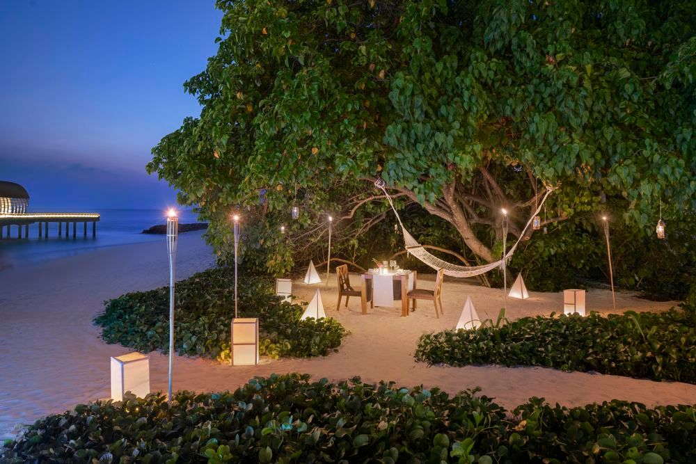 THE WESTIN MALDIVES MIRIANDHOO RESORT - 8