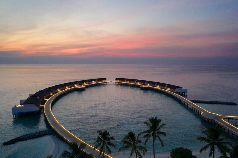 THE WESTIN MALDIVES MIRIANDHOO RESORT - 4
