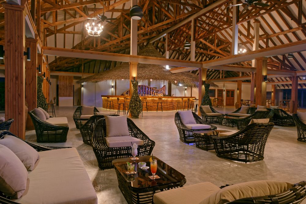 BRENNIA KOTTEFARU - 32