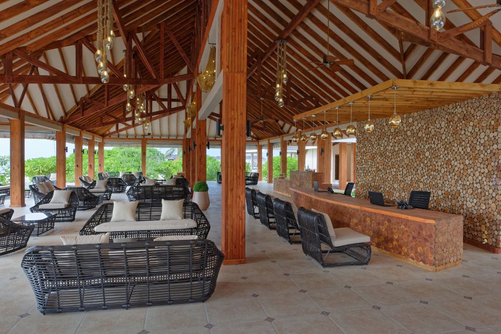 BRENNIA KOTTEFARU - 17