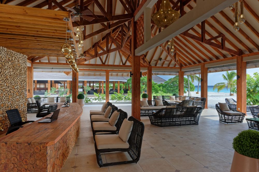 BRENNIA KOTTEFARU - 16