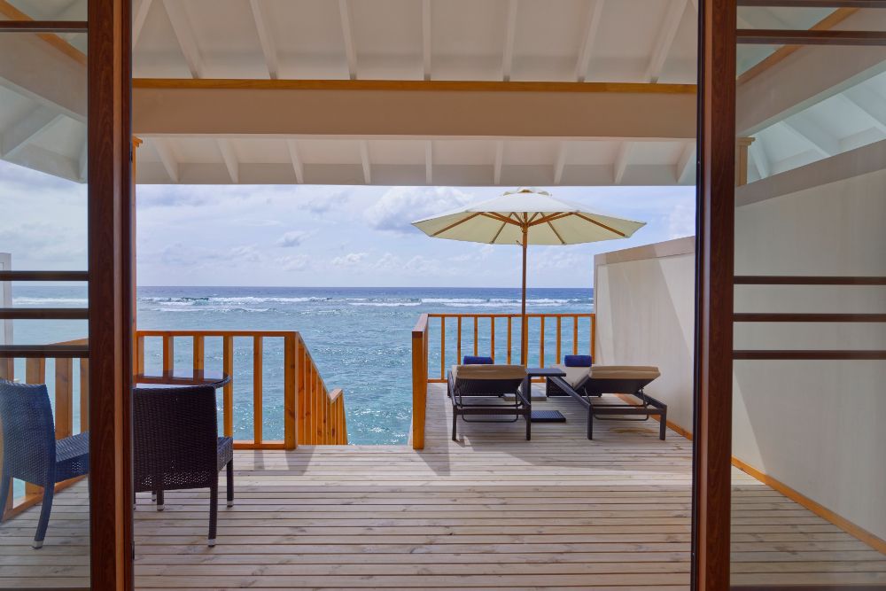 BRENNIA KOTTEFARU - 44