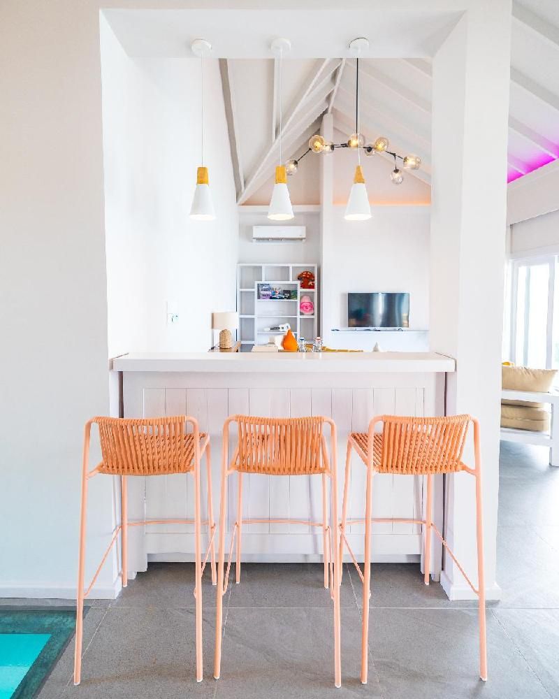 THE STANDARD HURUVALHI - 171