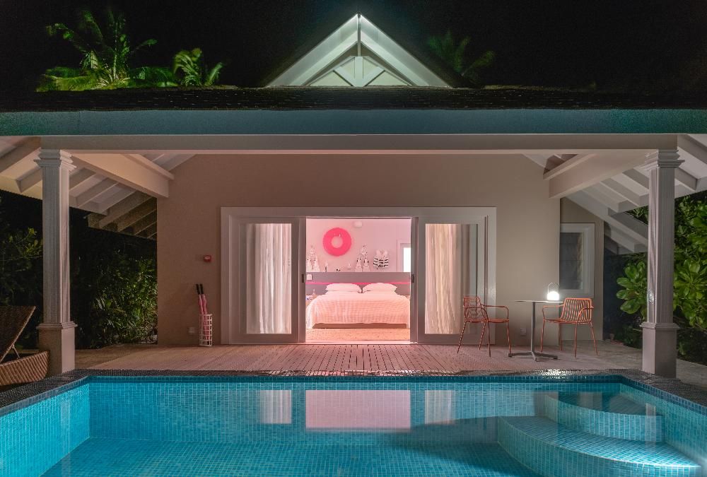 THE STANDARD HURUVALHI - 126