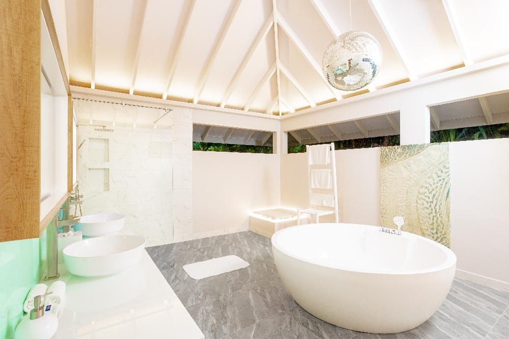 THE STANDARD HURUVALHI - 118