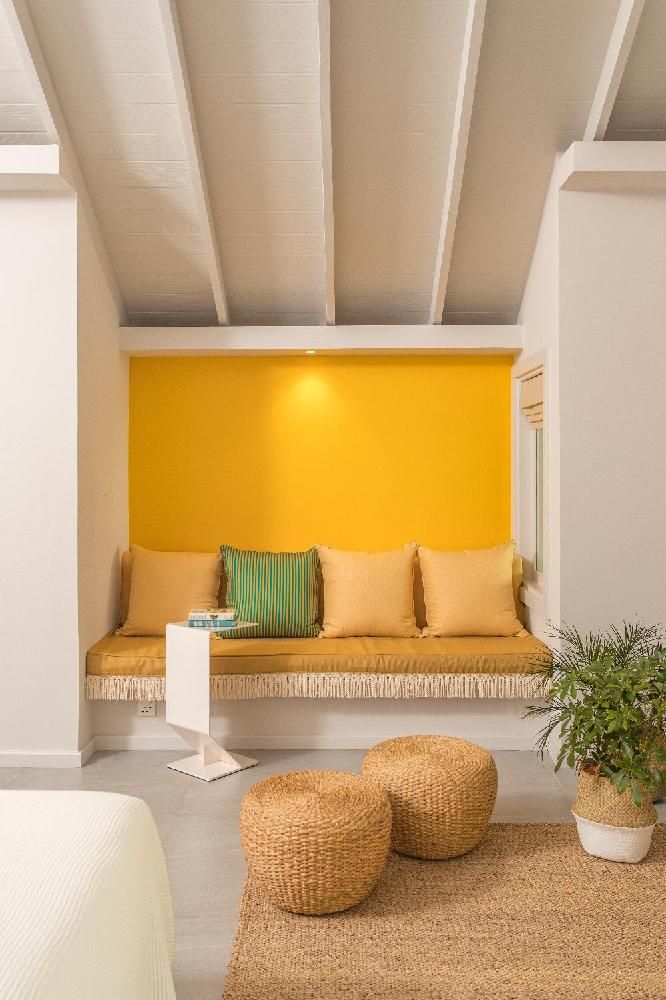 THE STANDARD HURUVALHI - 114