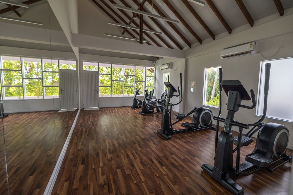 THE STANDARD HURUVALHI - 92