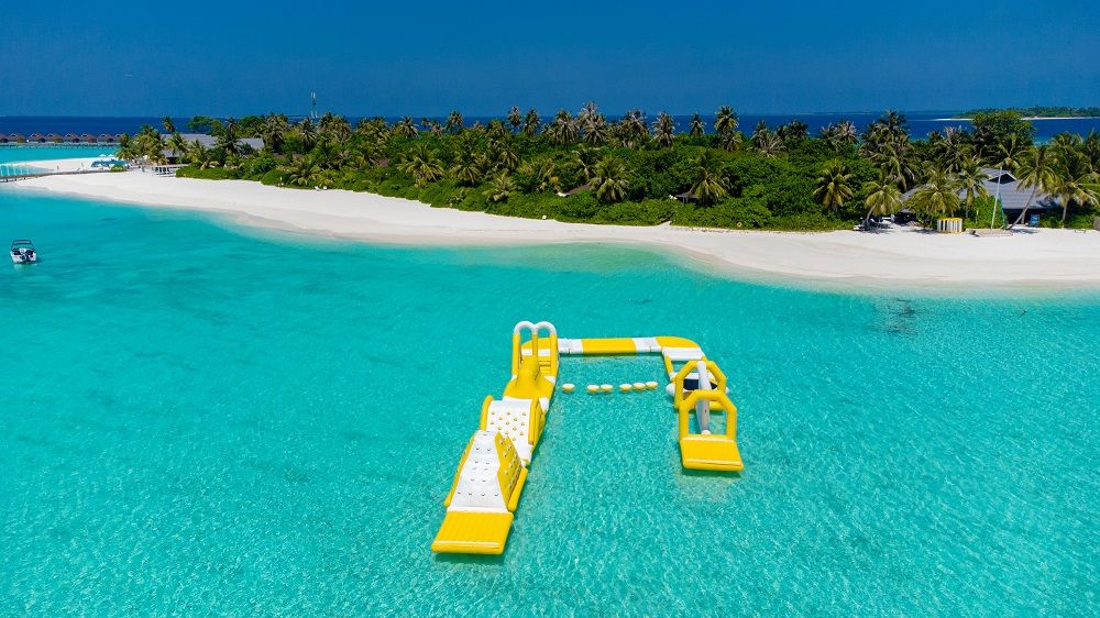 THE STANDARD HURUVALHI - 83