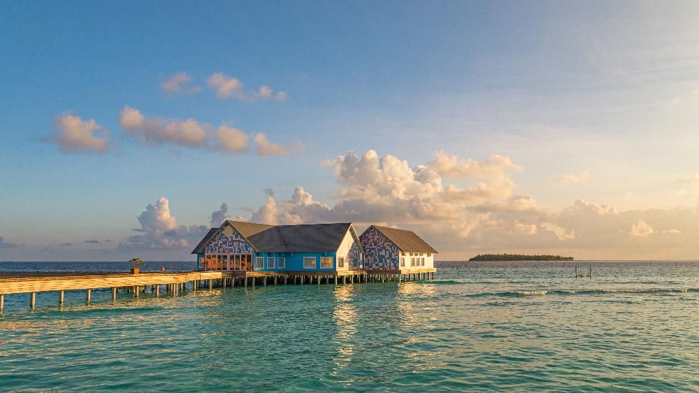 THE STANDARD HURUVALHI - 51