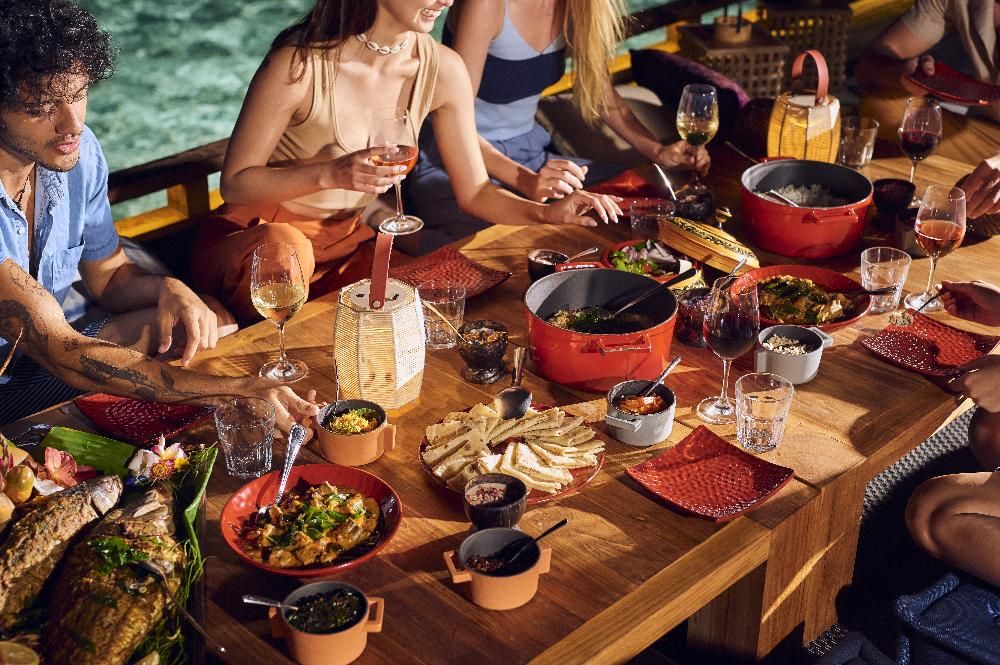 THE STANDARD HURUVALHI - 38