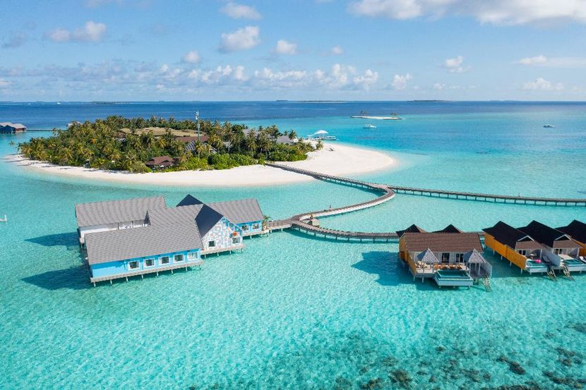 THE STANDARD HURUVALHI - 2