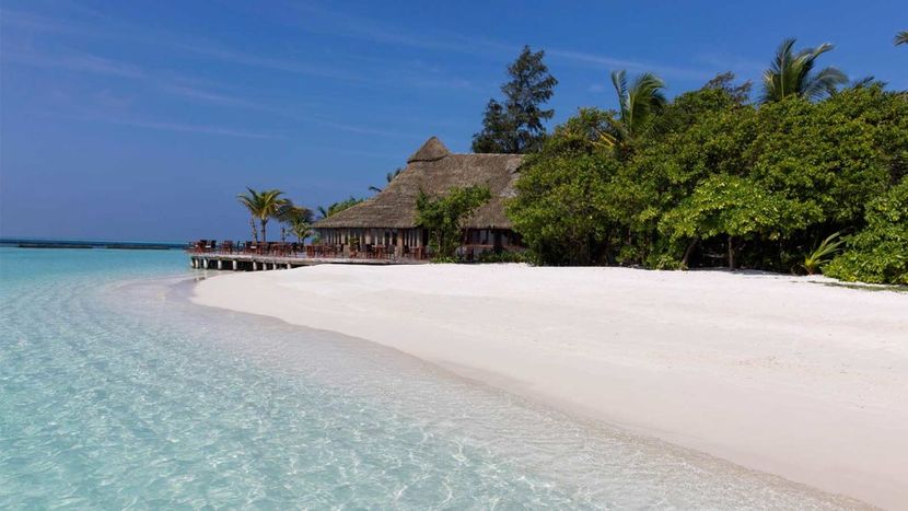 KOMANDOO ISLAND RESORT (only adults 18+) - 2