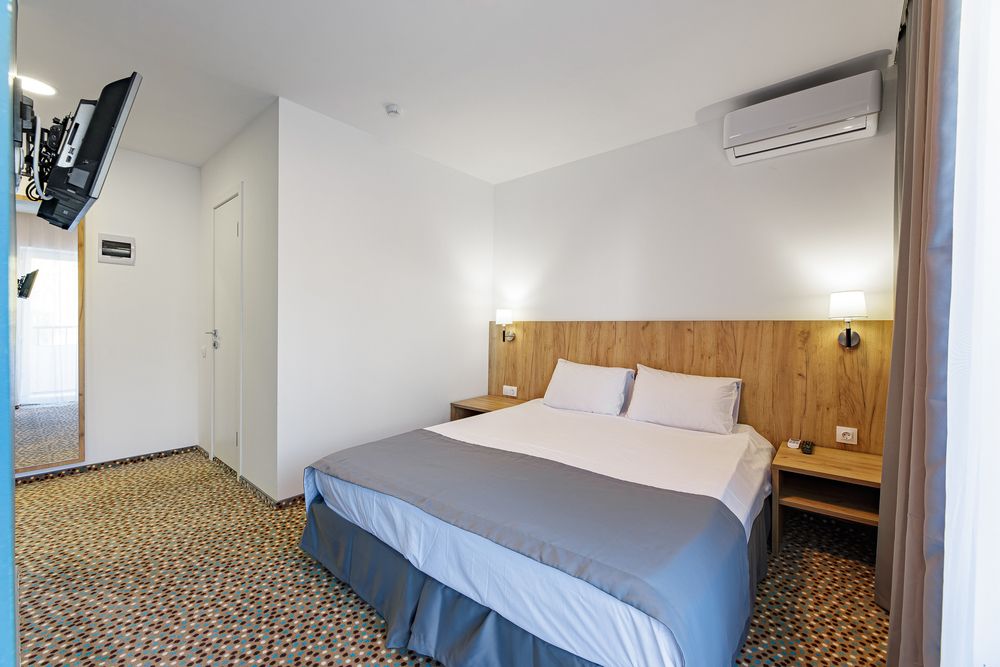 ДЖЕМЕТЕ, отель - 128