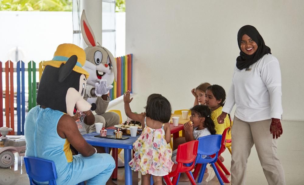 SUN SIYAM IRU VELI - 61