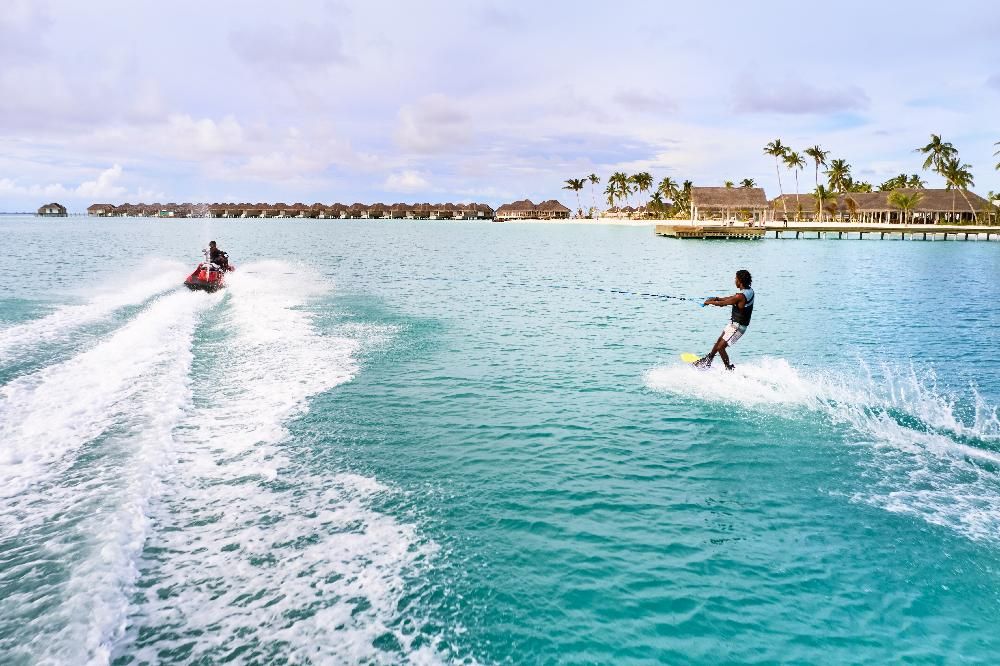 SUN SIYAM IRU VELI - 54