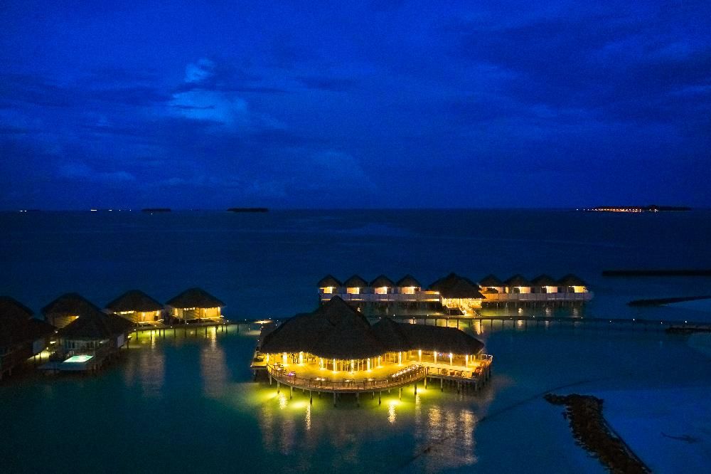 SUN SIYAM IRU VELI - 8