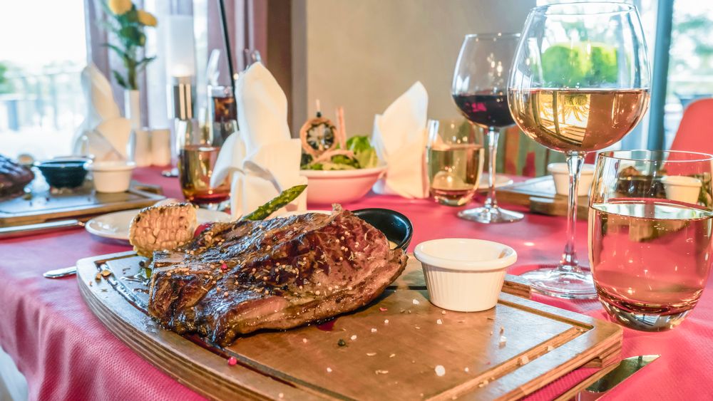 Royal Wings Hotel - 96