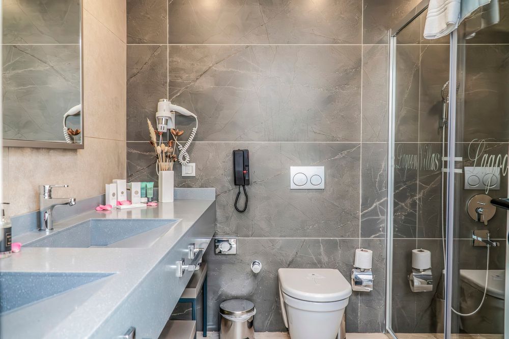 Royal Wings Hotel - 79