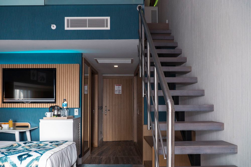 Royal Wings Hotel - 62