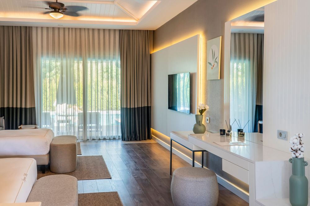 Royal Wings Hotel - 11