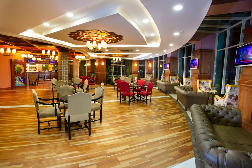 Sherwood Exclusive Lara - 35