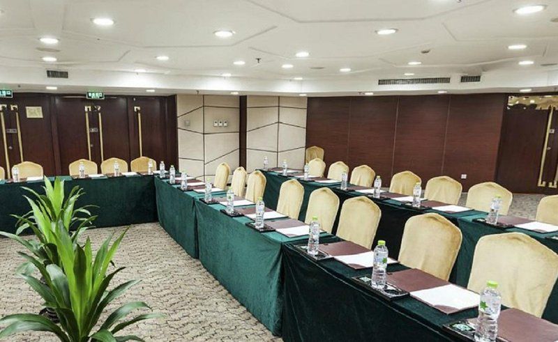 GRAND SKYLIGHT INTERNATIONAL HOTEL - 15