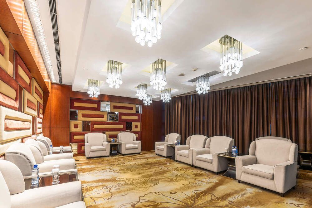 KUNTAI ROYAL HOTEL - 2