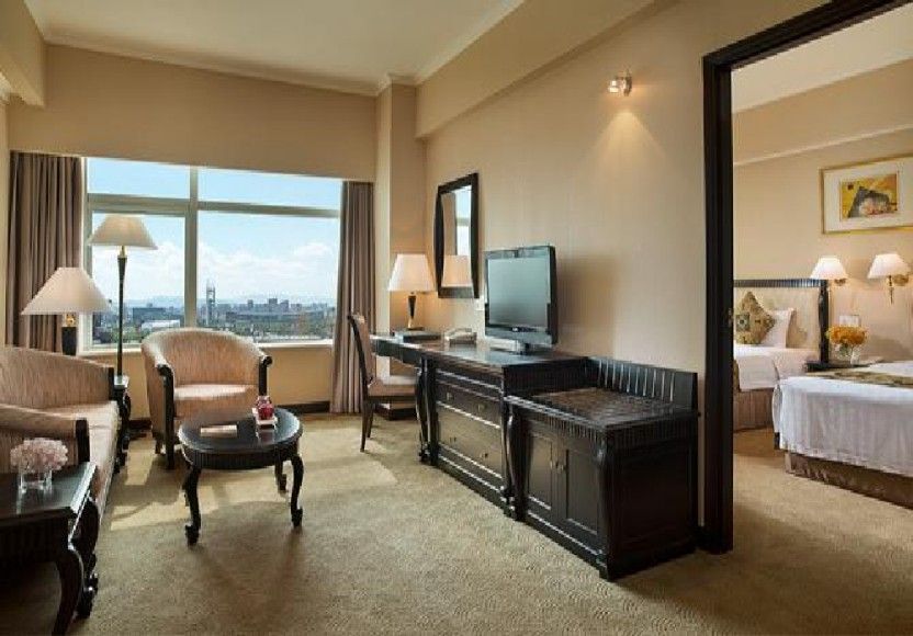 CELEBRITY INTERNATIONAL GRAND HOTEL - 27