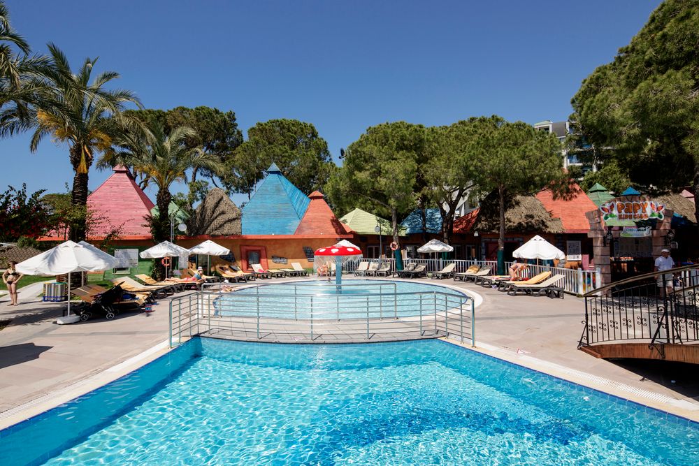 Papillon Ayscha Hotel - 13