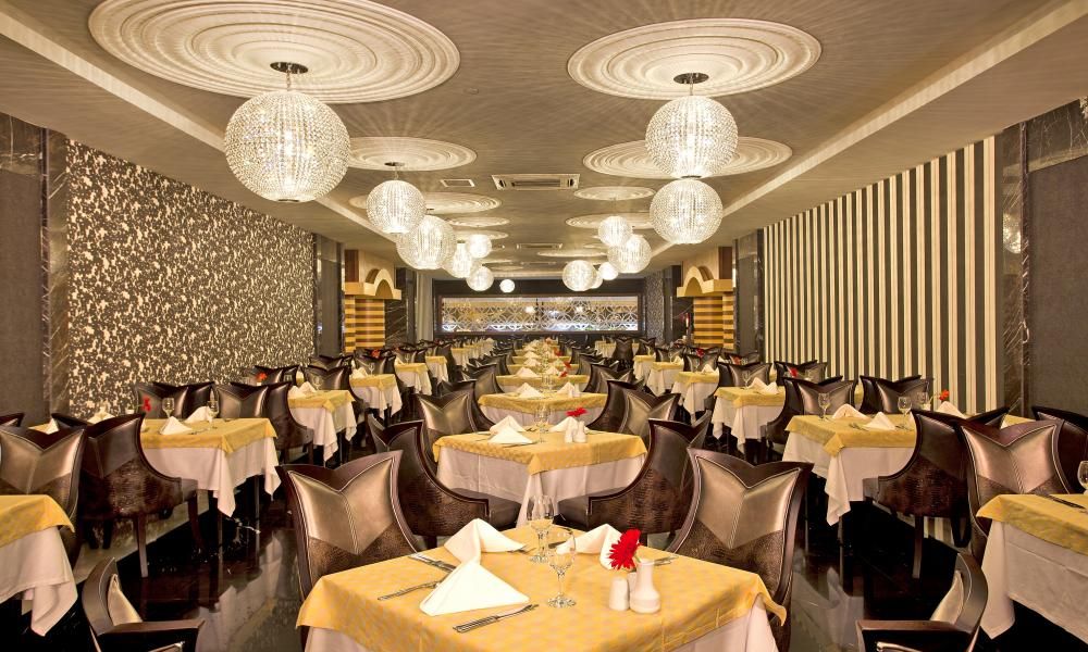 Royal Holiday Palace - 25