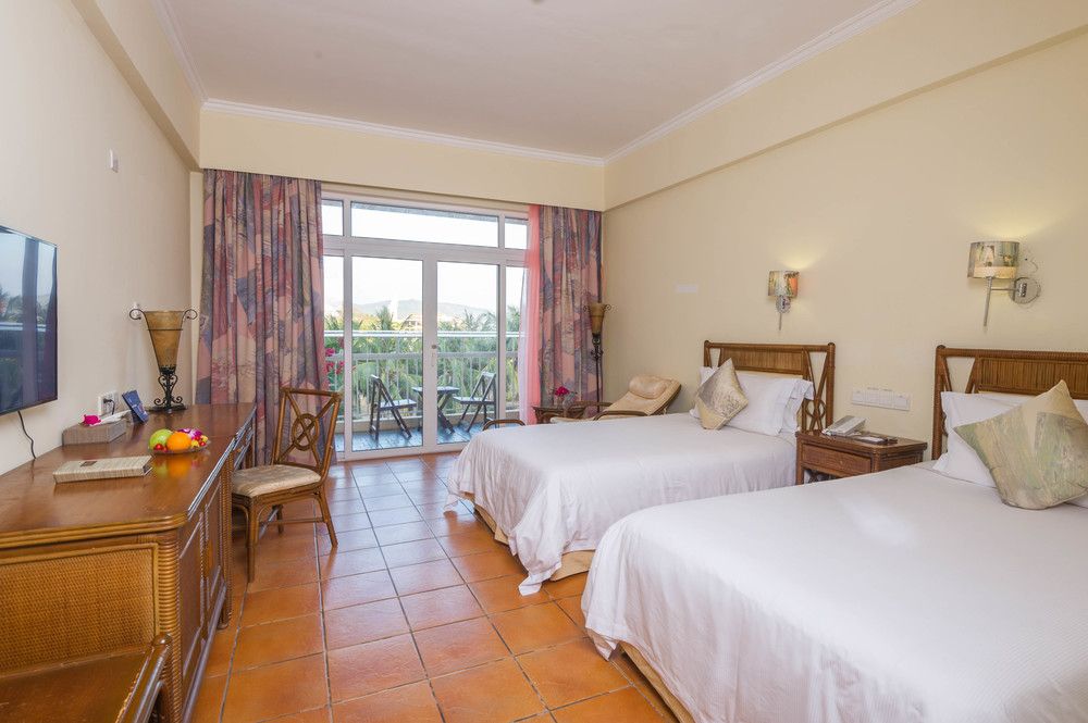 GOLDEN PALM RESORT HOTEL - 31