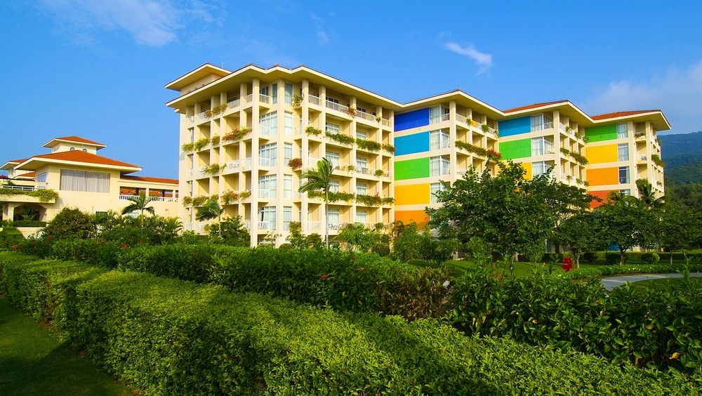 GOLDEN PALM RESORT HOTEL - 2