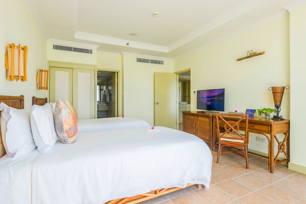 GOLDEN PALM RESORT HOTEL - 40