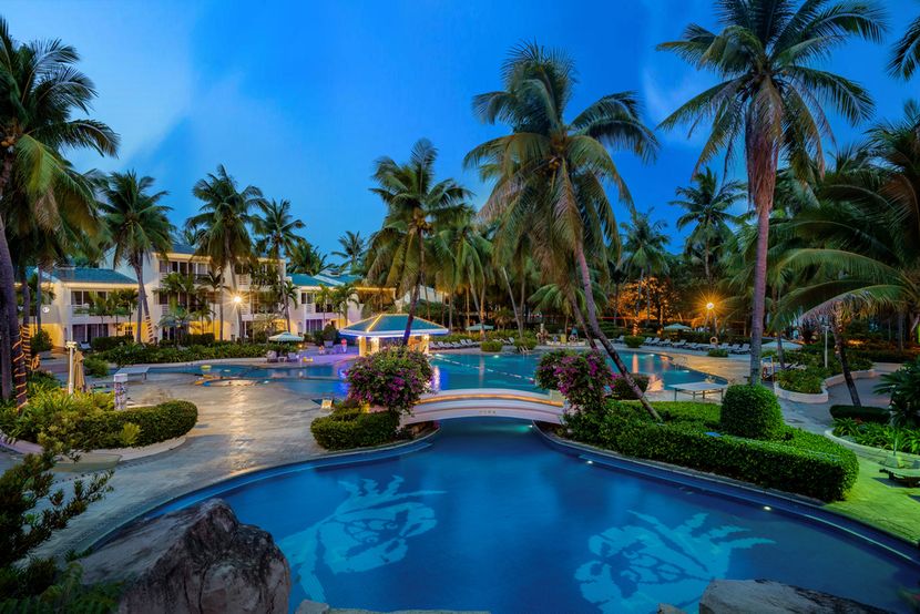 PALM BEACH RESORT & SPA HOTEL - 4