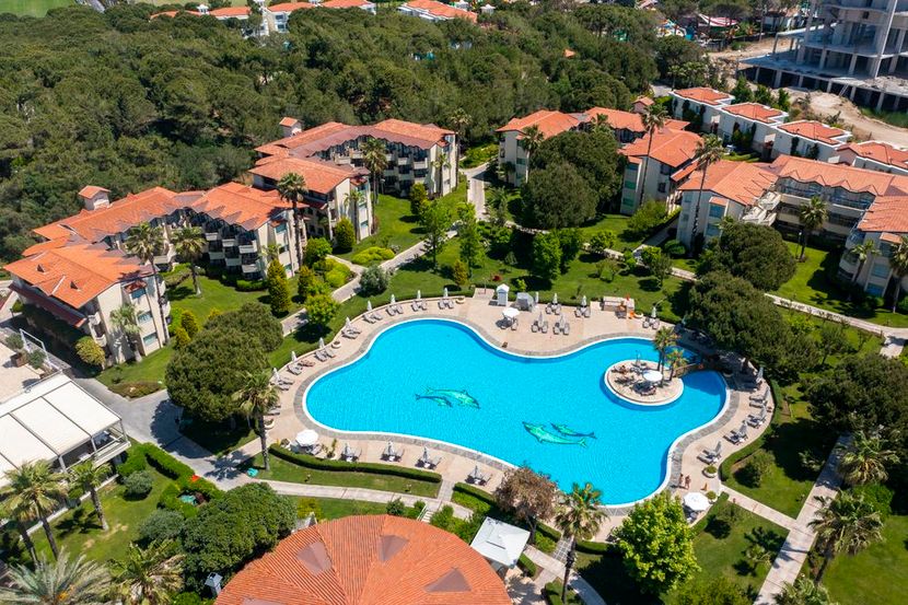 Bellis Deluxe Hotel - 2