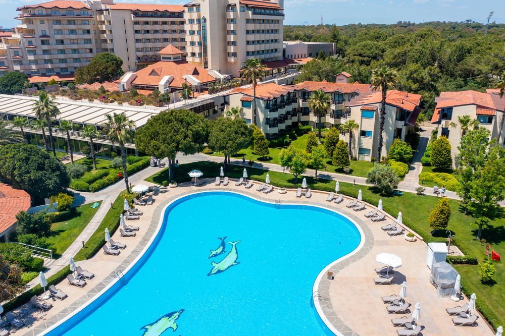 Bellis Deluxe Hotel - 1