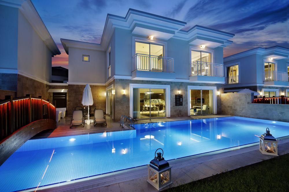 Bellis Deluxe Hotel - 113