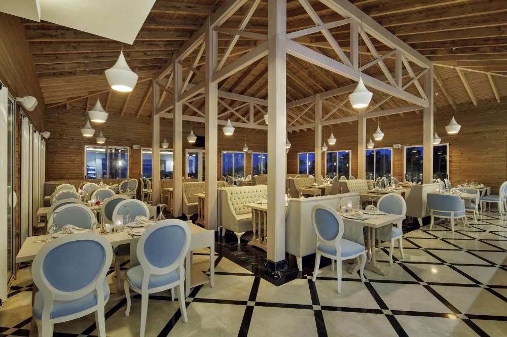 Bellis Deluxe Hotel - 41