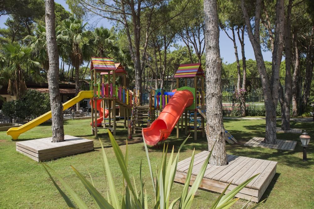 Bellis Deluxe Hotel - 86