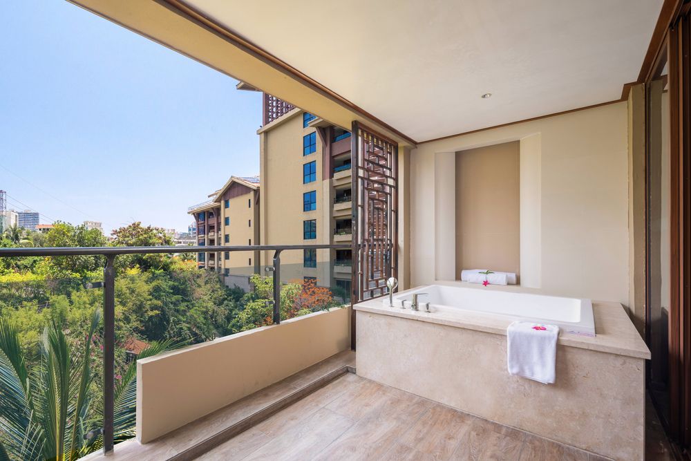 FOUR SEASONS OCEAN COURTYARD - 3